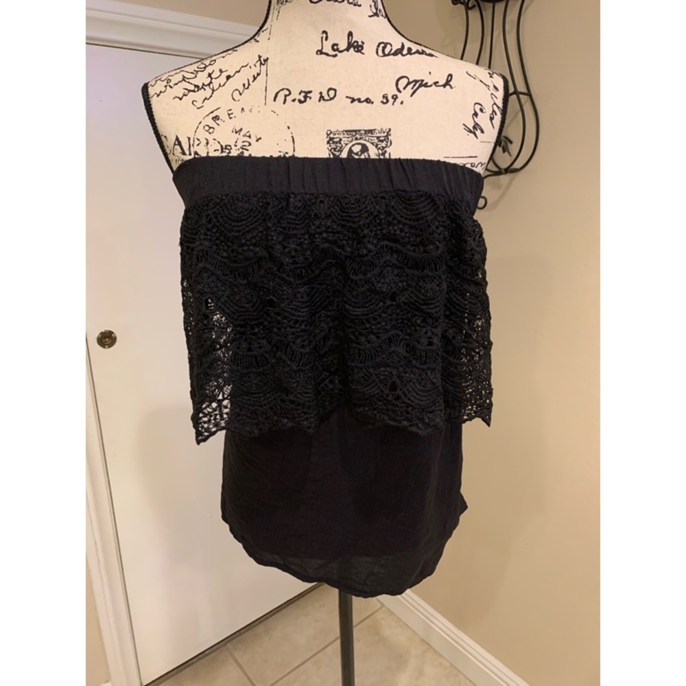 Black lace ruffle tube top